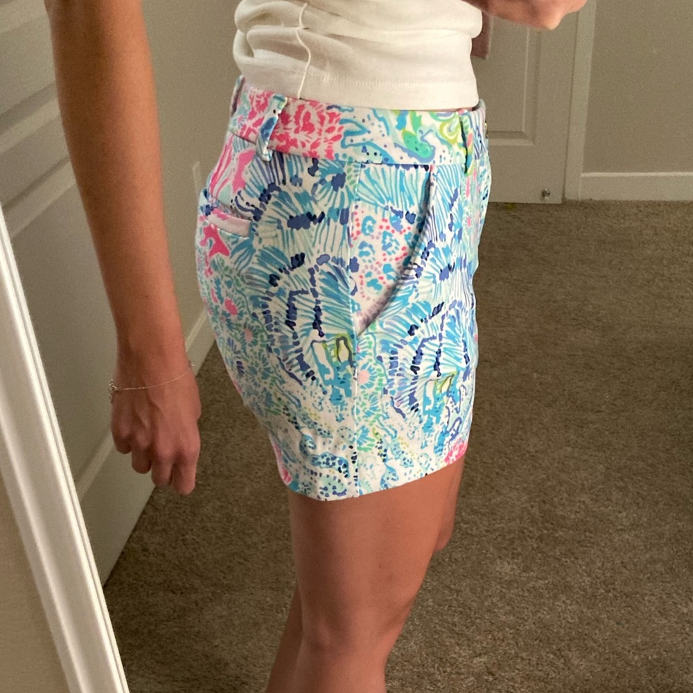 Lily Shorts - Picture 2 of 2